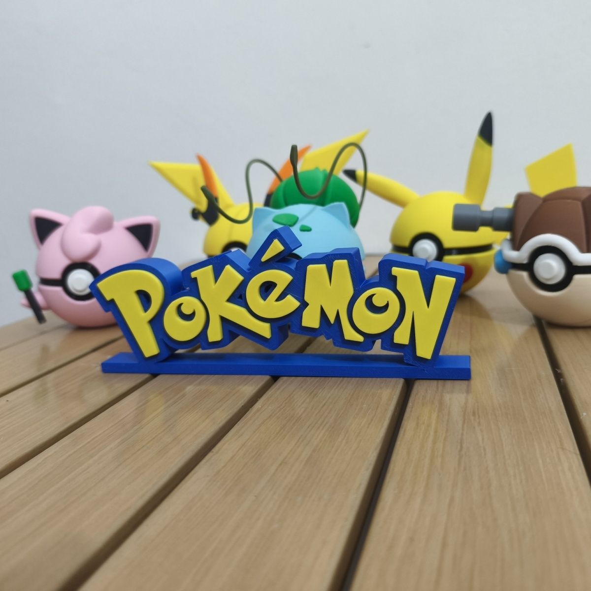 Figurine Pokémon avec logo, no - Cosplay Prop Display avis et prix